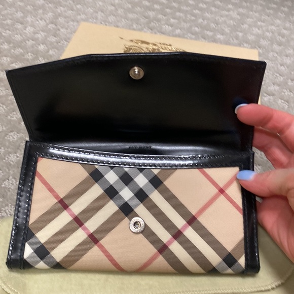 Burberry wallet - Picture 4 of 6